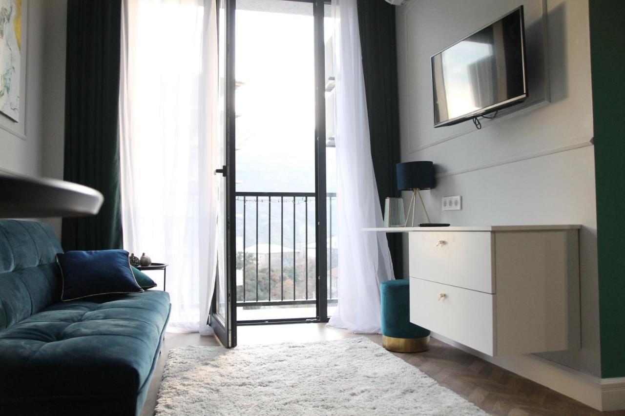 Krtsanisi Apartment With Pool Tiflis Dış mekan fotoğraf