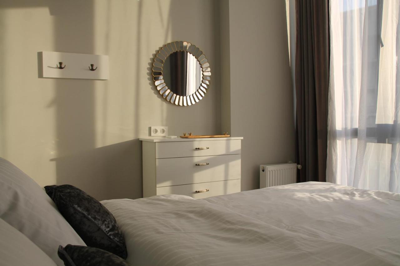 Krtsanisi Apartment With Pool Tiflis Dış mekan fotoğraf